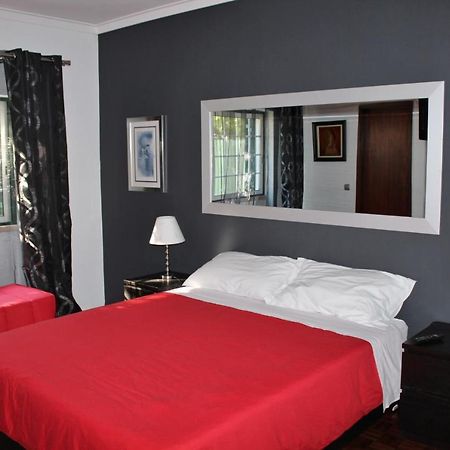 Hostel Casa Lucas Charneca  Ngoại thất bức ảnh