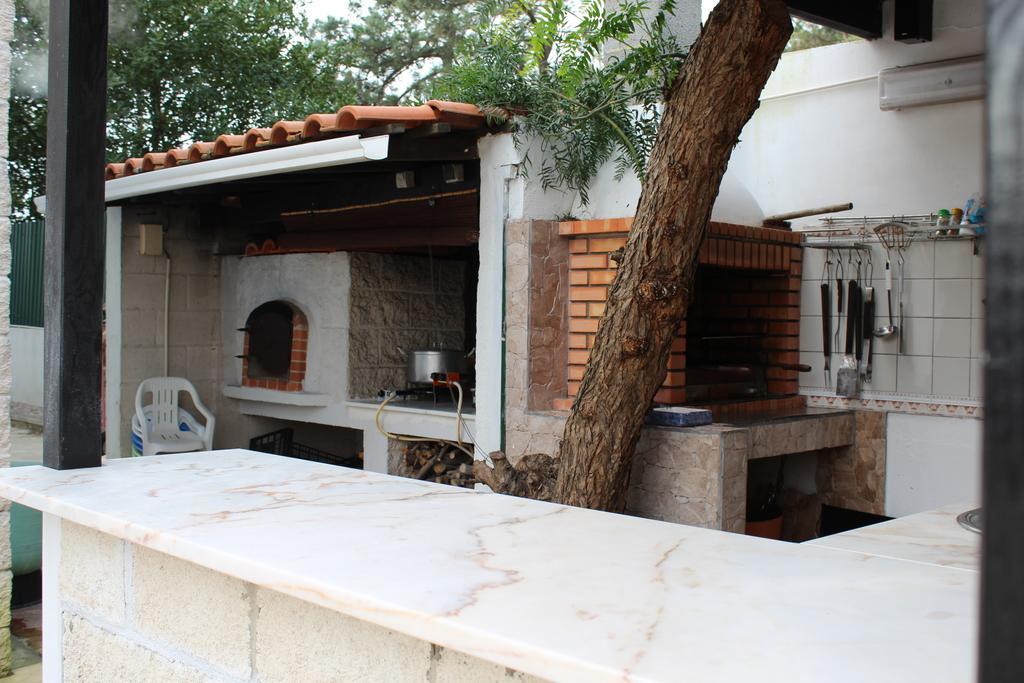 Hostel Casa Lucas Charneca  Ngoại thất bức ảnh