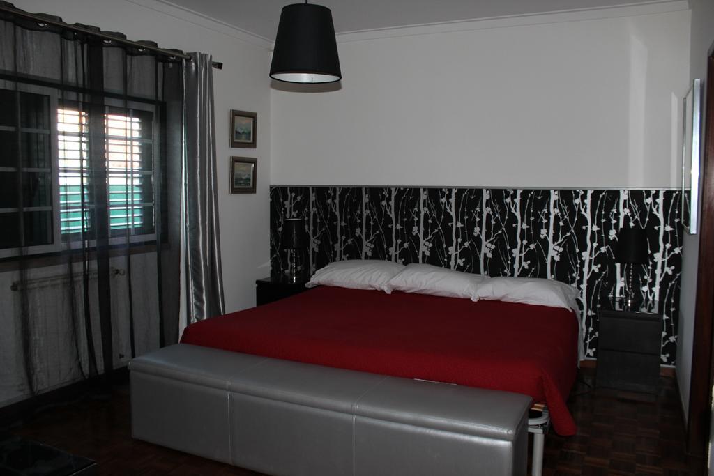 Hostel Casa Lucas Charneca  Phòng bức ảnh