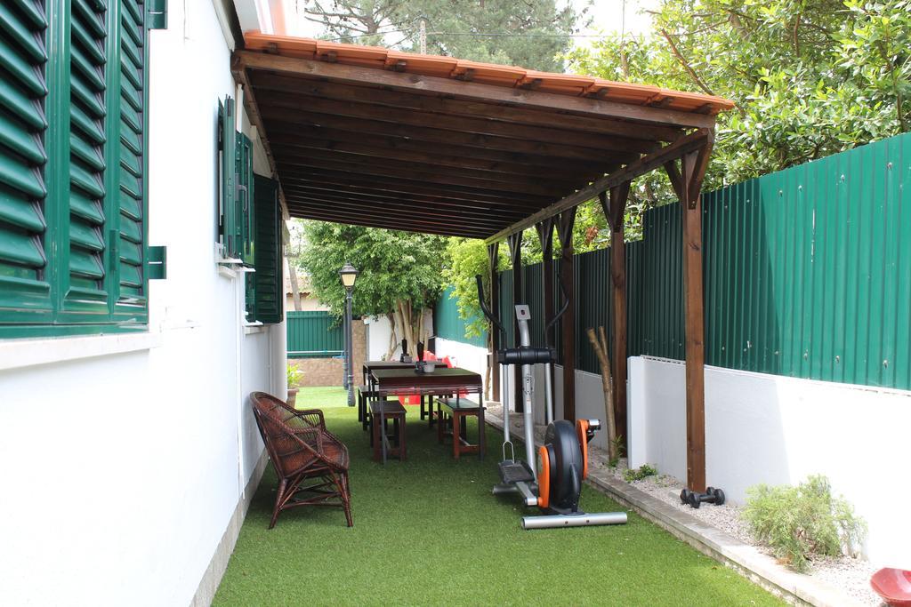 Hostel Casa Lucas Charneca  Ngoại thất bức ảnh