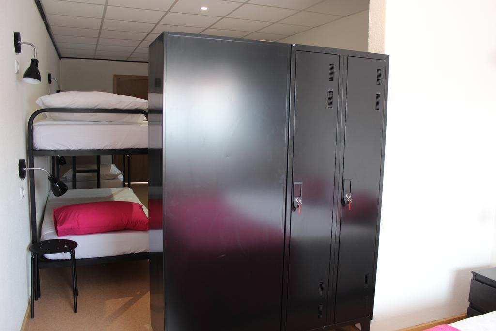 Hostel Casa Lucas Charneca  Ngoại thất bức ảnh