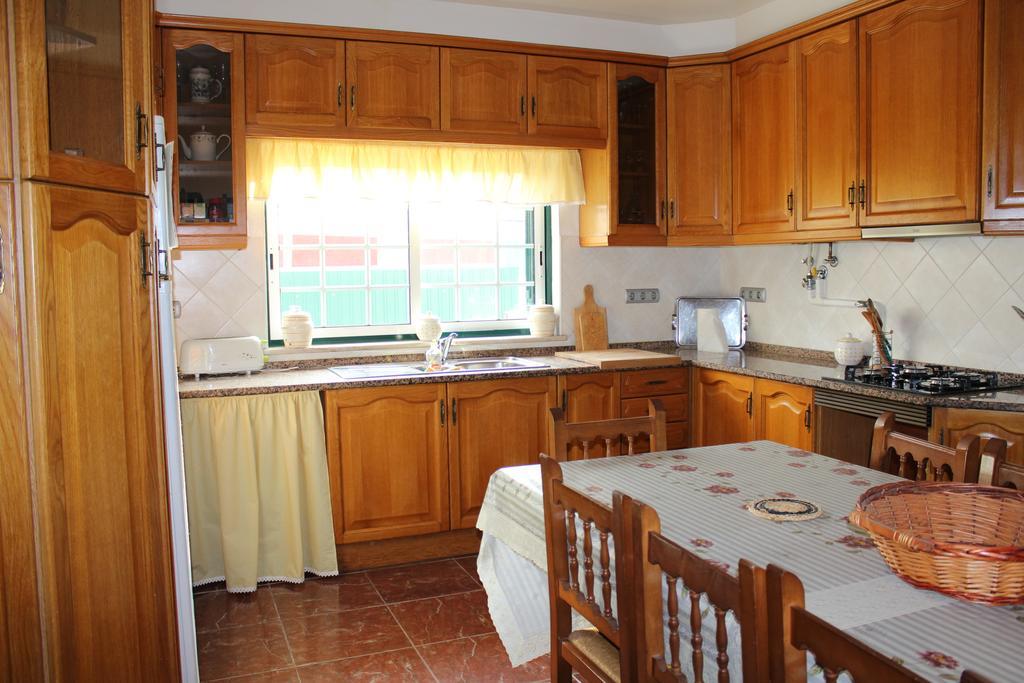 Hostel Casa Lucas Charneca  Ngoại thất bức ảnh