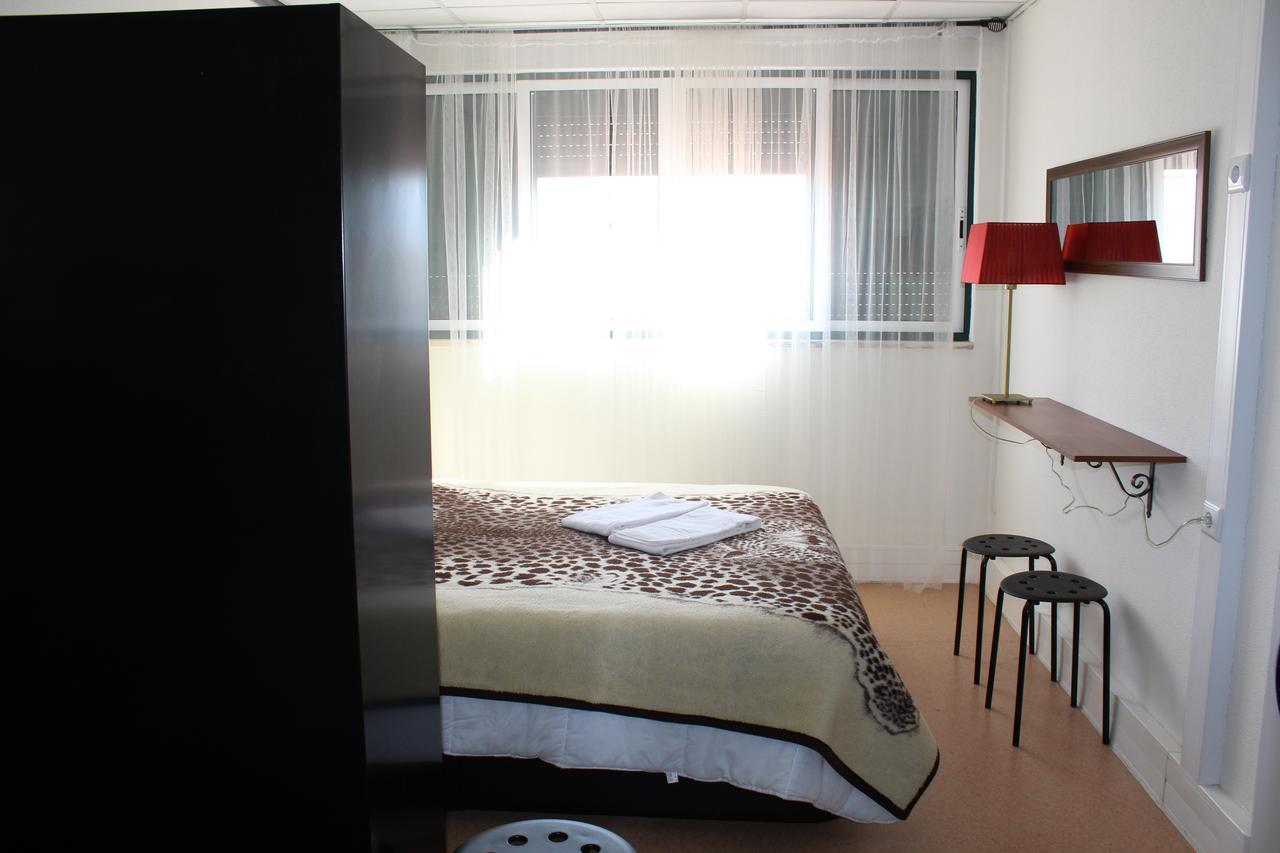 Hostel Casa Lucas Charneca  Ngoại thất bức ảnh