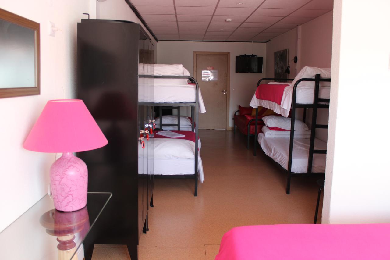 Hostel Casa Lucas Charneca  Ngoại thất bức ảnh