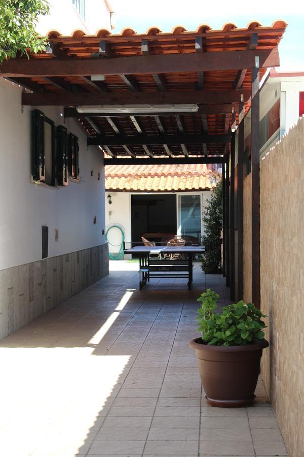 Hostel Casa Lucas Charneca  Ngoại thất bức ảnh